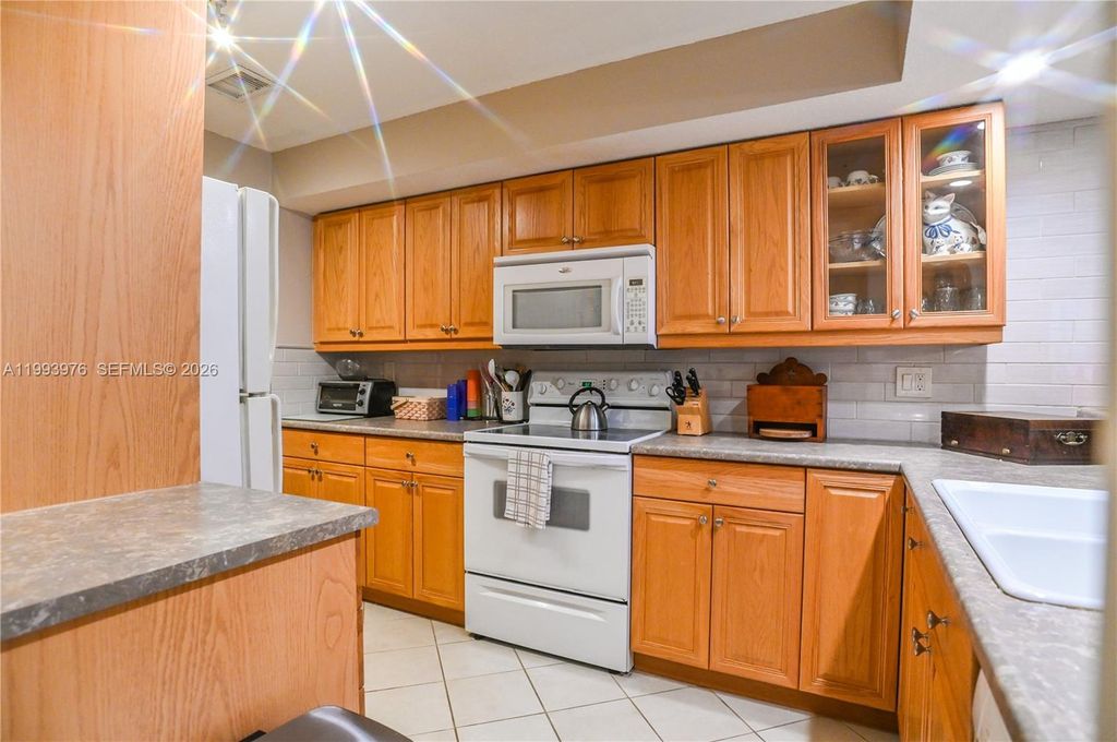 Photo of 5201 SW 31st Ave #163, Dania Beach, FL 33312 (MLS # A11993976)