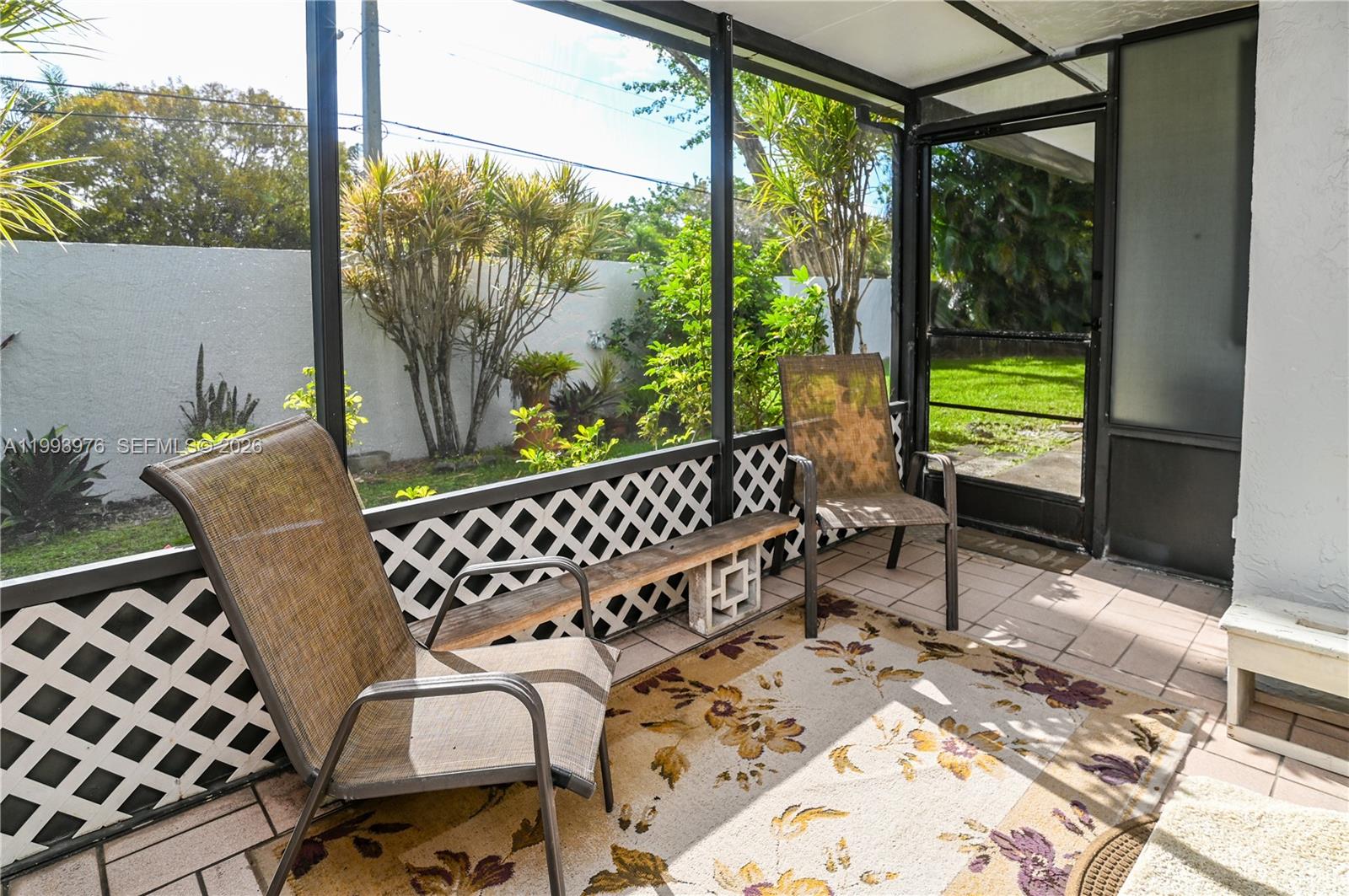 OAK LAKES - Residential