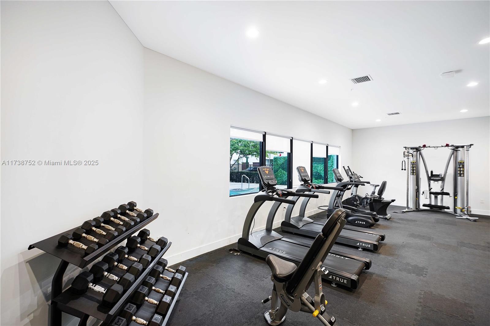 PLANTATION BUSINESS PARK - Residential