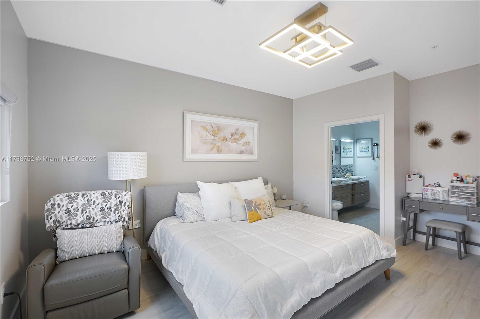 PLANTATION BUSINESS PARK - Residential
