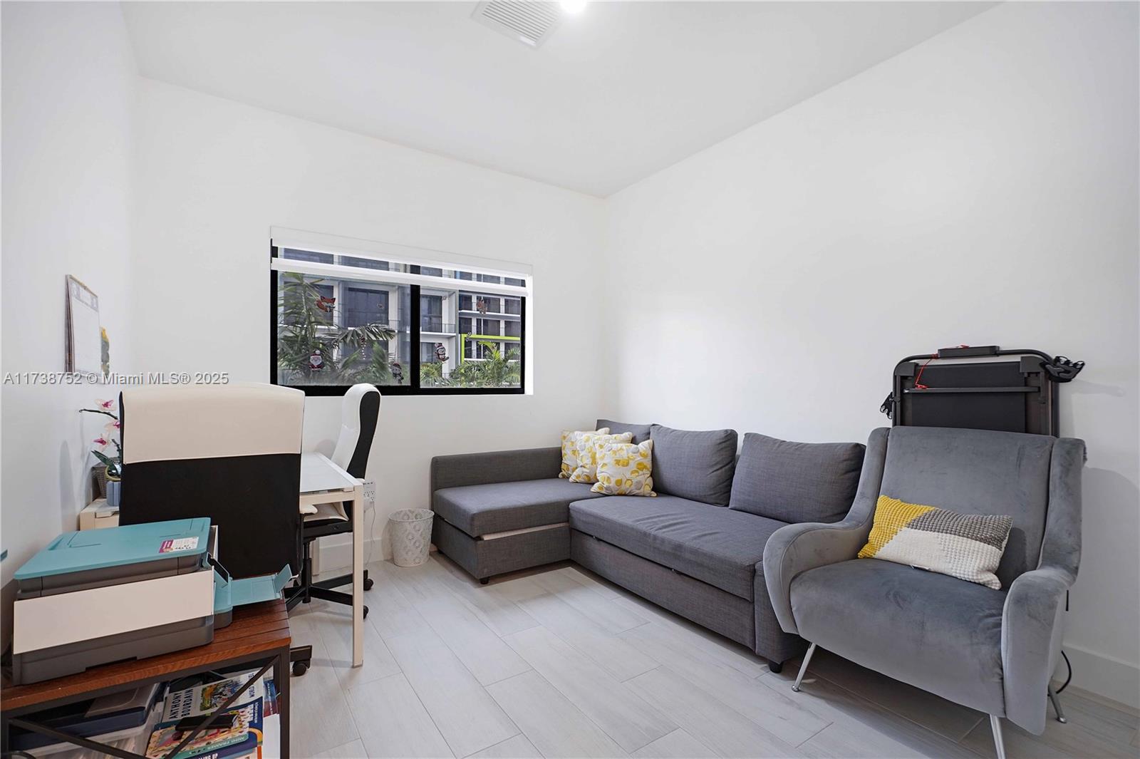 PLANTATION BUSINESS PARK - Residential