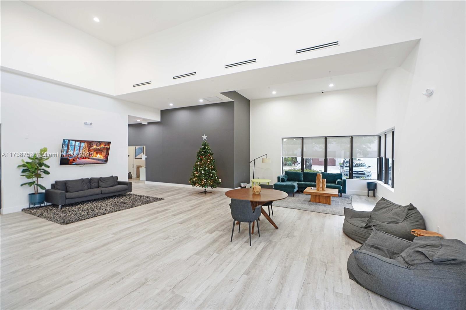 PLANTATION BUSINESS PARK - Residential