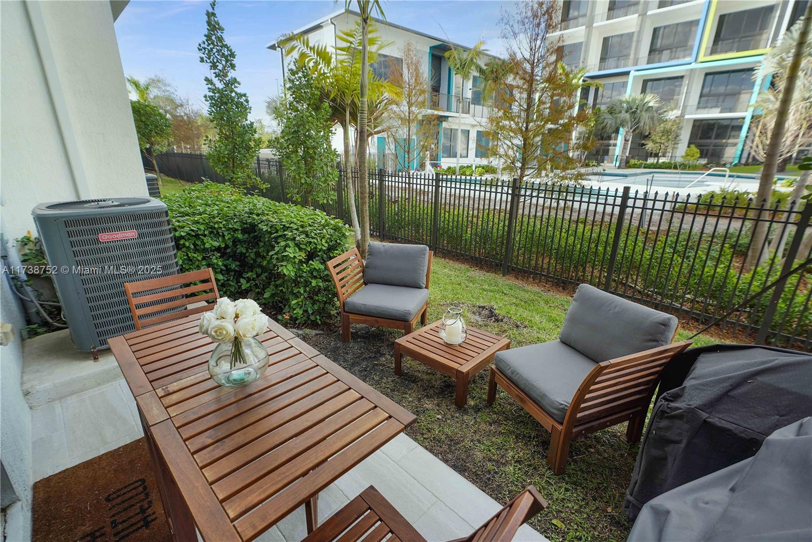 PLANTATION BUSINESS PARK - Residential