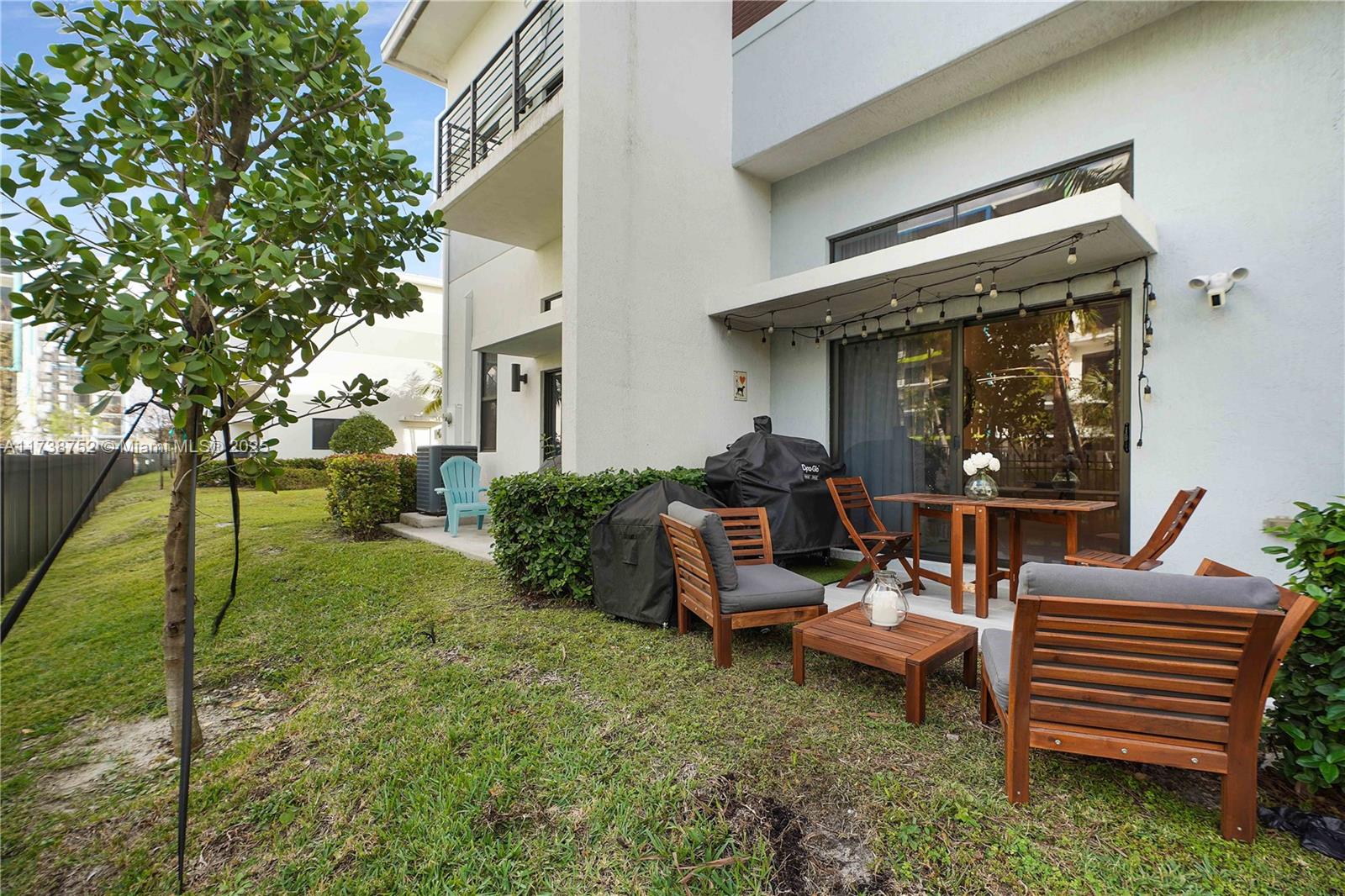 PLANTATION BUSINESS PARK - Residential