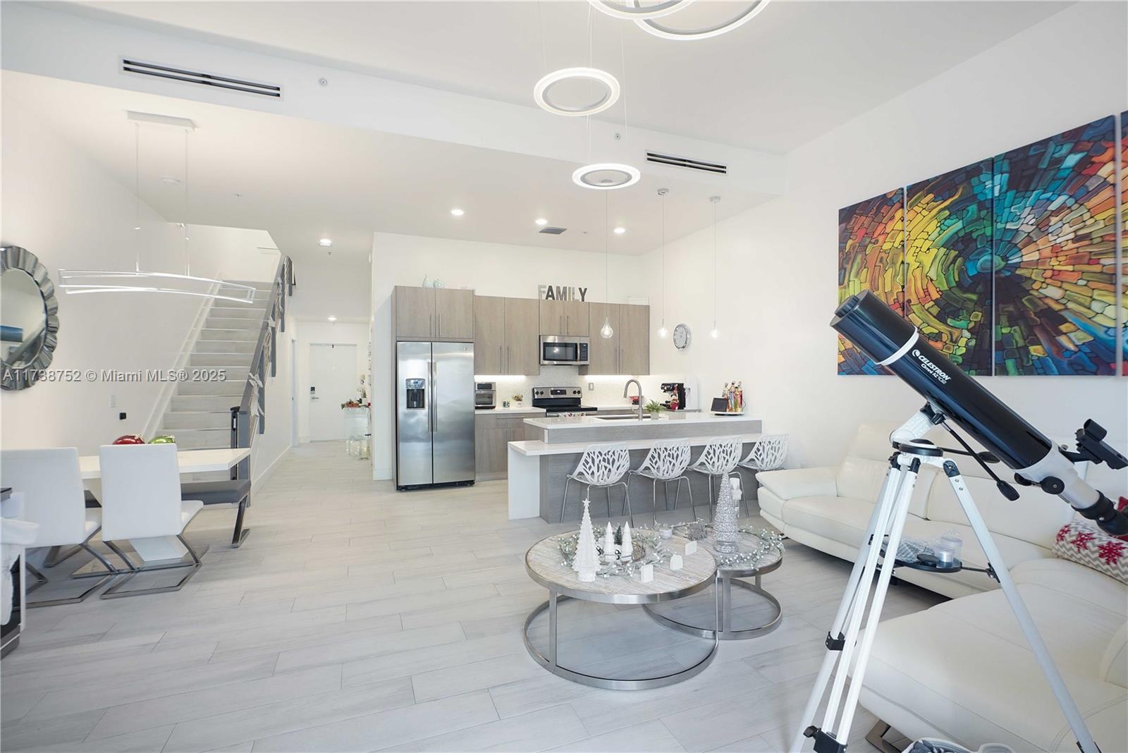 PLANTATION BUSINESS PARK - Residential
