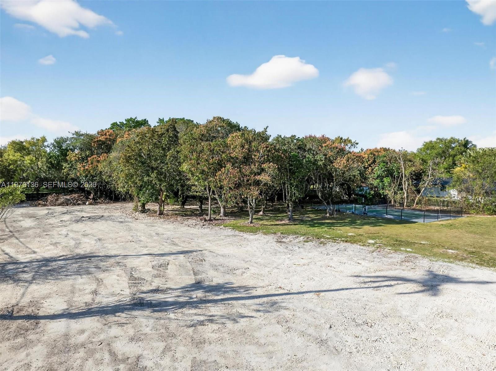 Summit Estates - Land