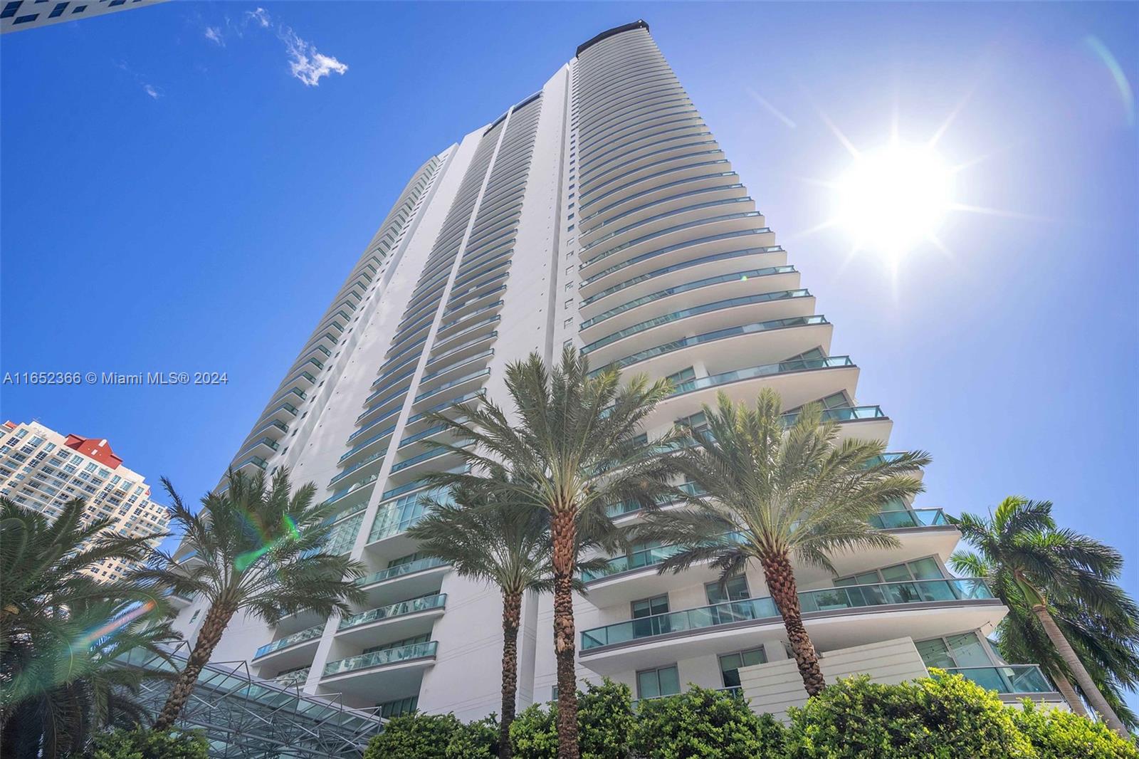 Rental Property at 1331 Brickell Bay Dr 3609, Miami, Broward County, Florida - Bedrooms: 2 
Bathrooms: 3  - $10,000 MO.