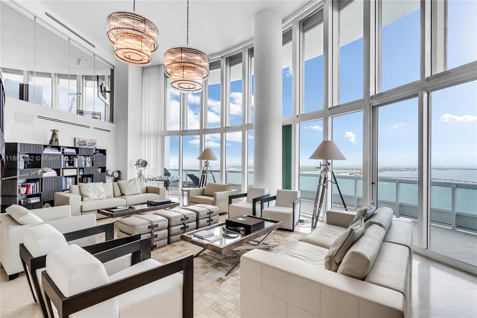 1643 Brickell Ave 3501