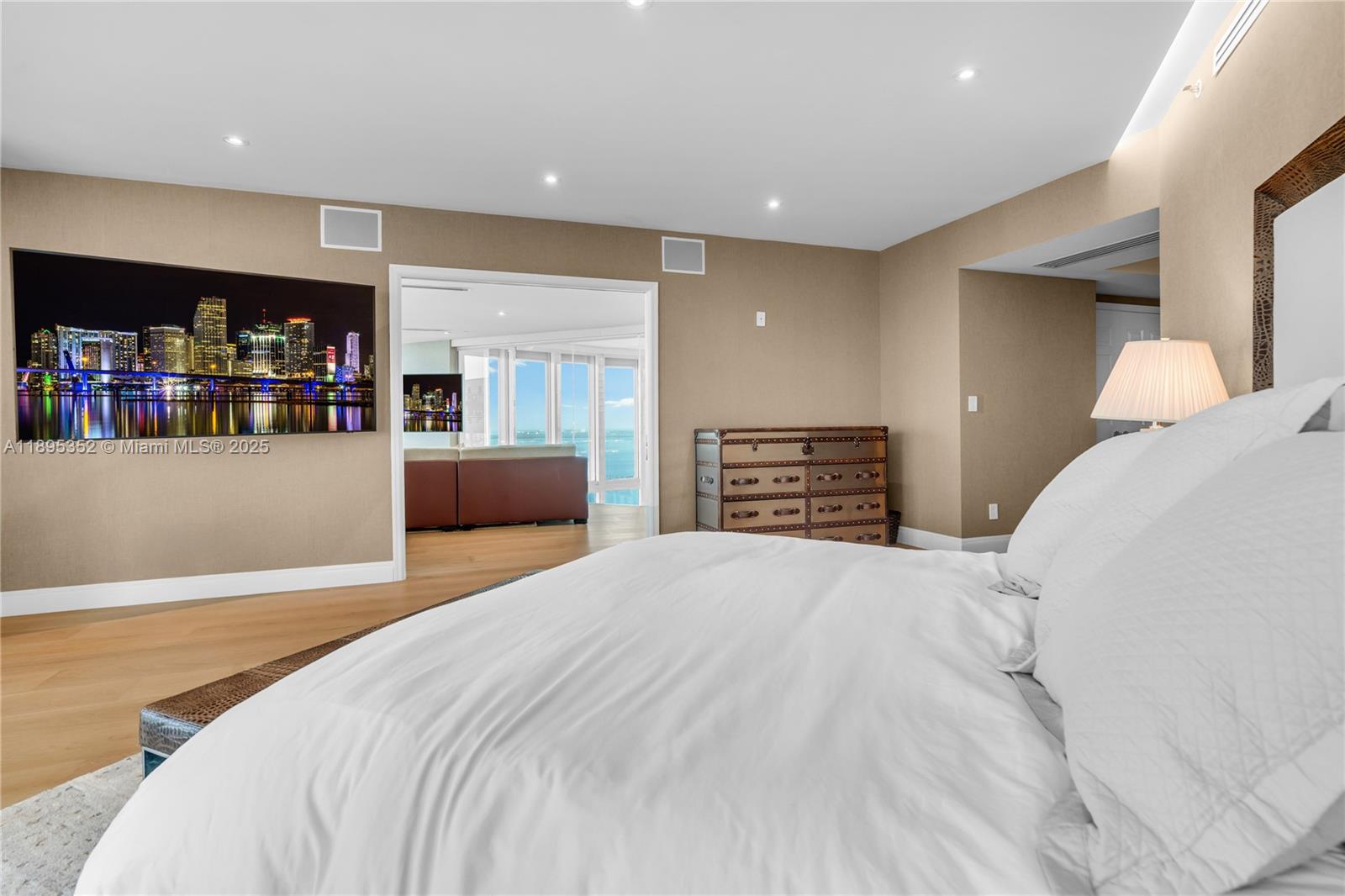 SANTA MARIA CONDO - Residential Lease