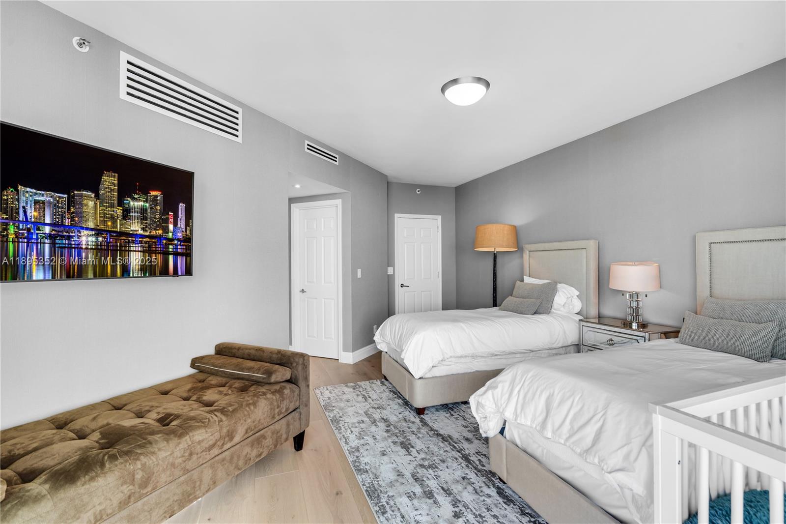 SANTA MARIA CONDO - Residential Lease