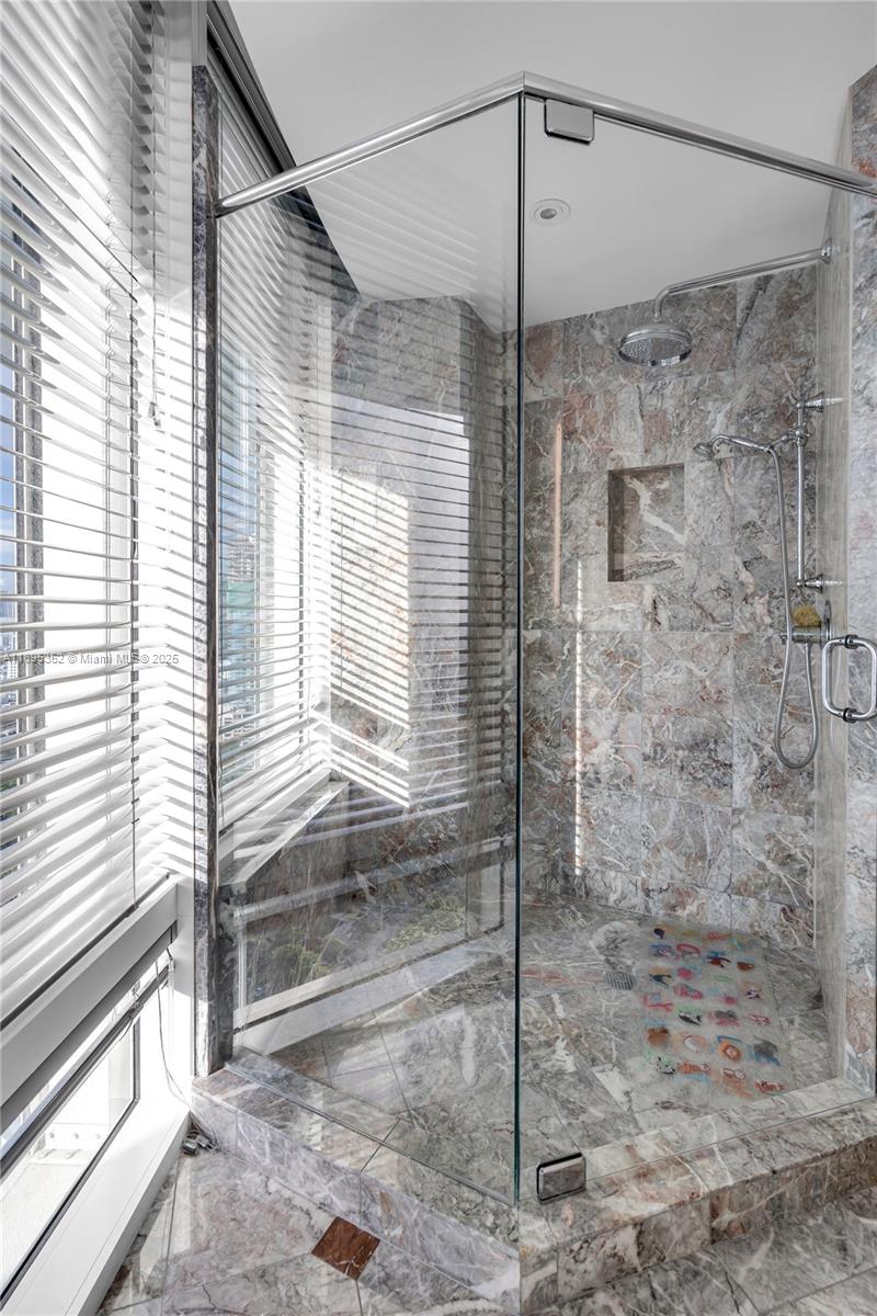 SANTA MARIA CONDO - Residential Lease