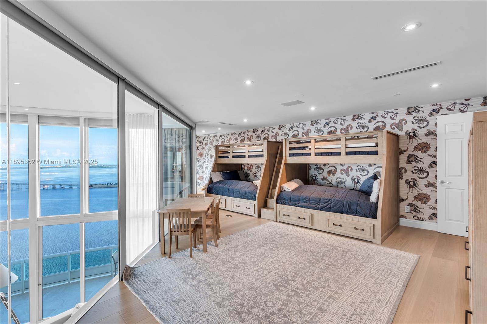 SANTA MARIA CONDO - Residential Lease