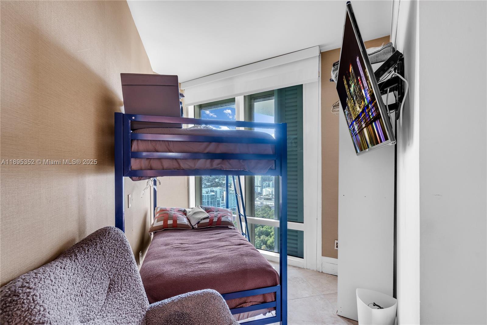 SANTA MARIA CONDO - Residential Lease