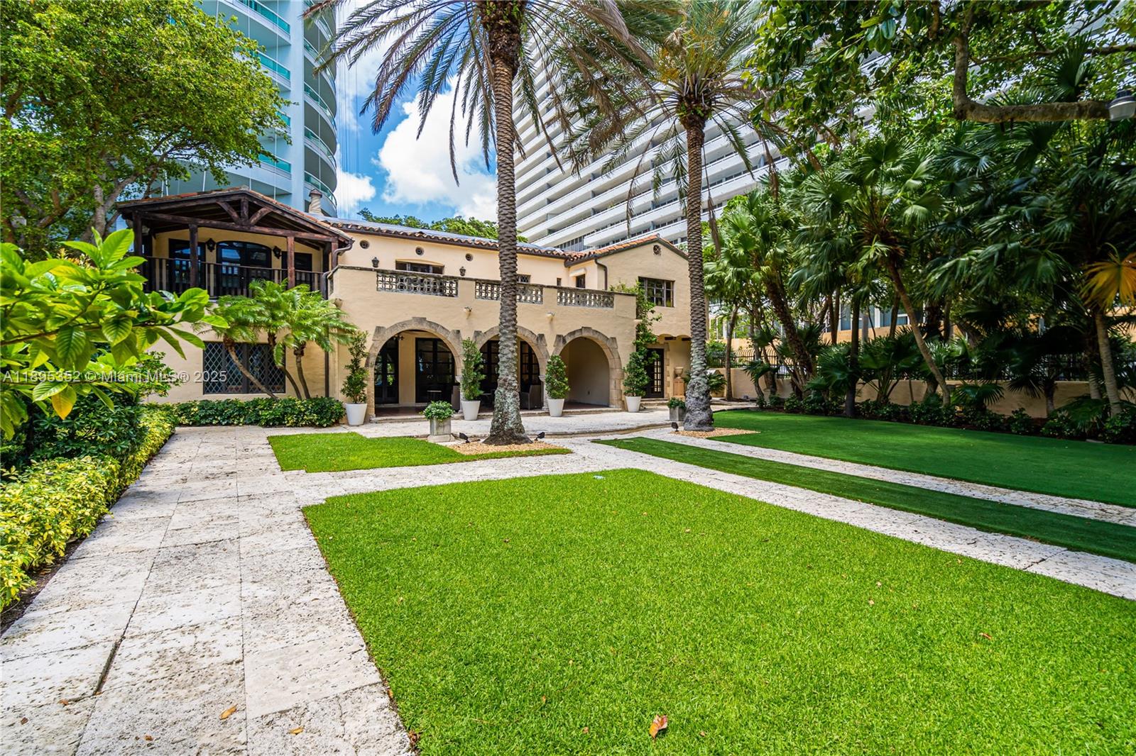 SANTA MARIA CONDO - Residential Lease