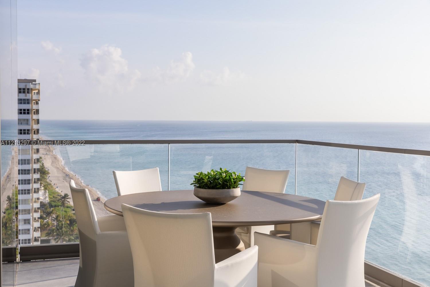 2000 Ocean - Residential