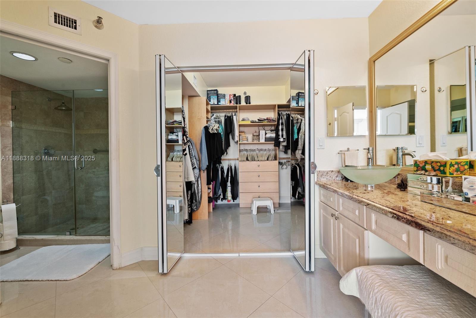 MYSTIC POINTE CONDO NO TH - Residential