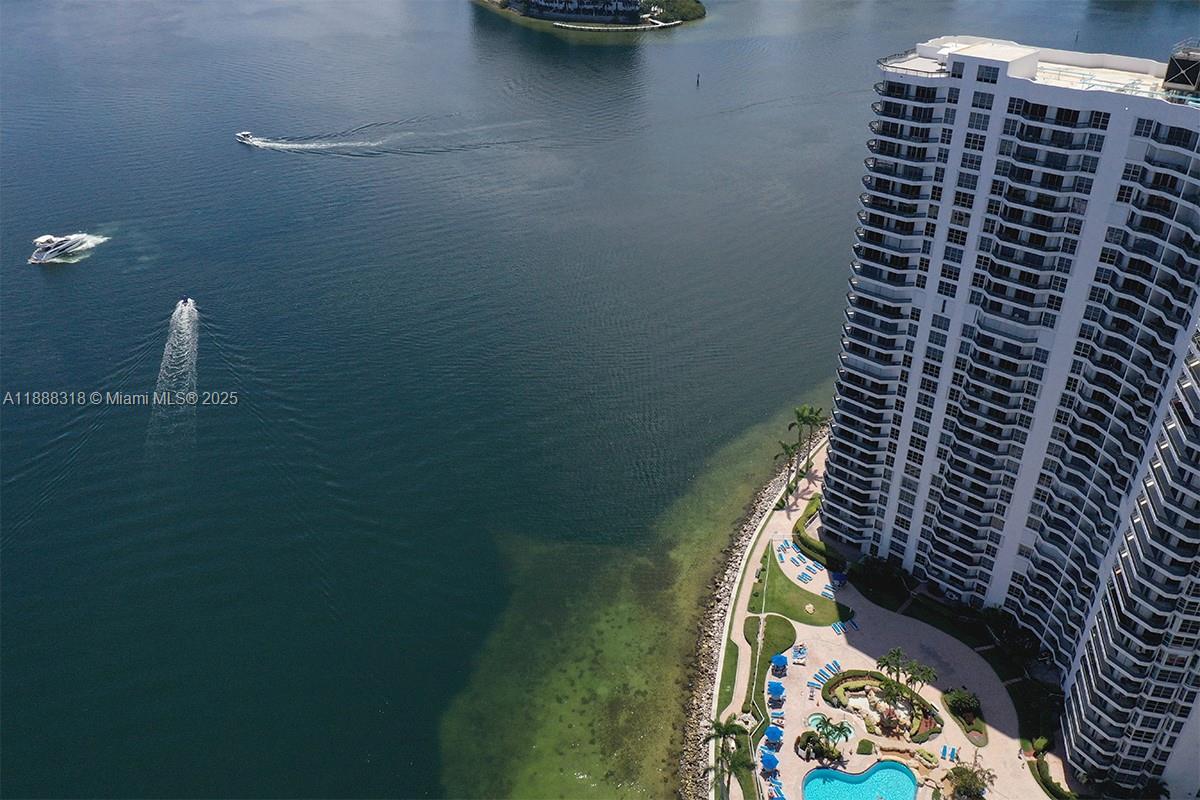 MYSTIC POINTE CONDO NO TH - Residential