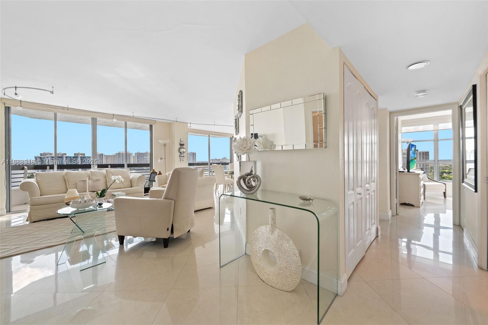 MYSTIC POINTE CONDO NO TH - Residential