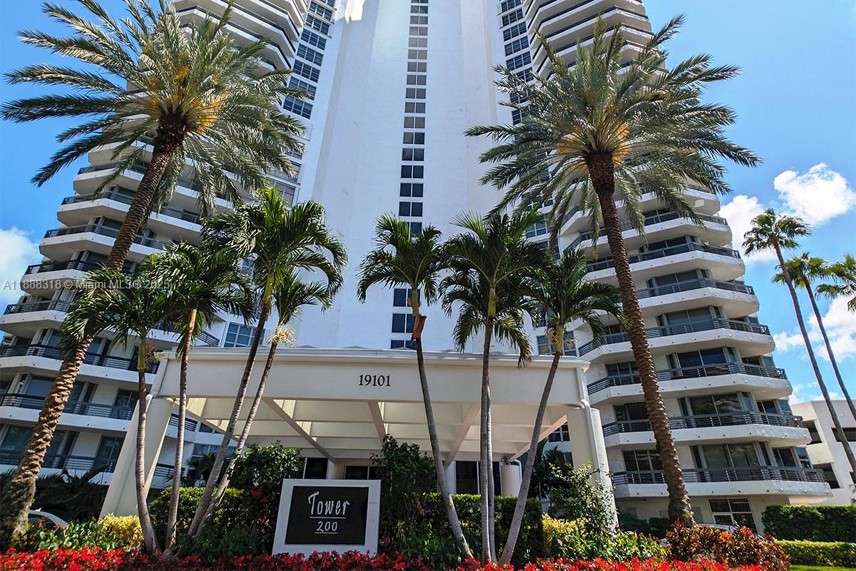 MYSTIC POINTE CONDO NO TH - Residential