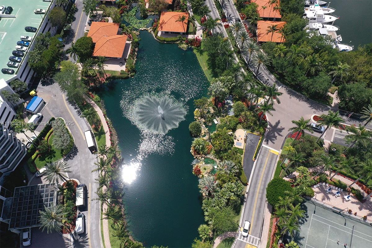 MYSTIC POINTE CONDO NO TH - Residential
