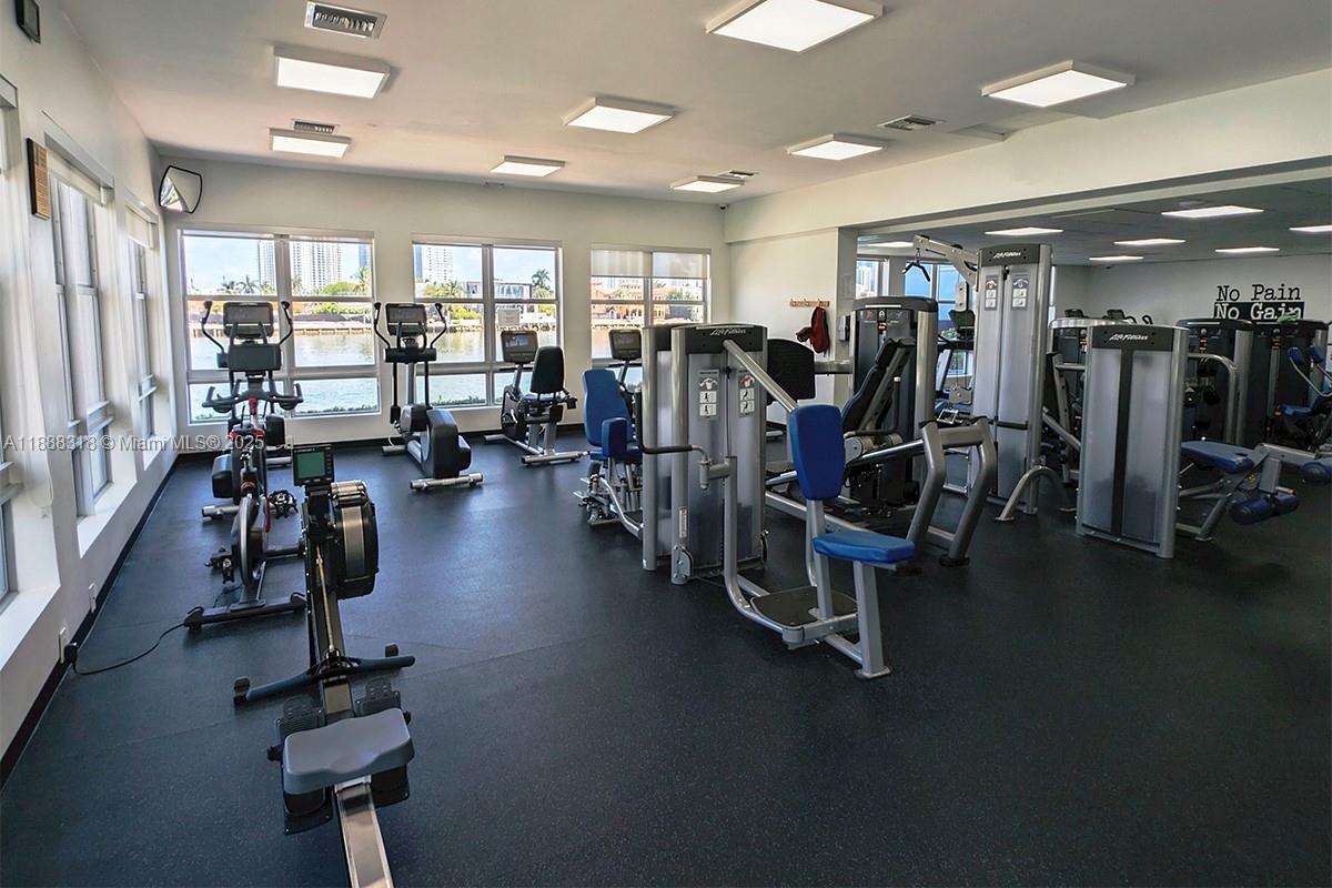 MYSTIC POINTE CONDO NO TH - Residential