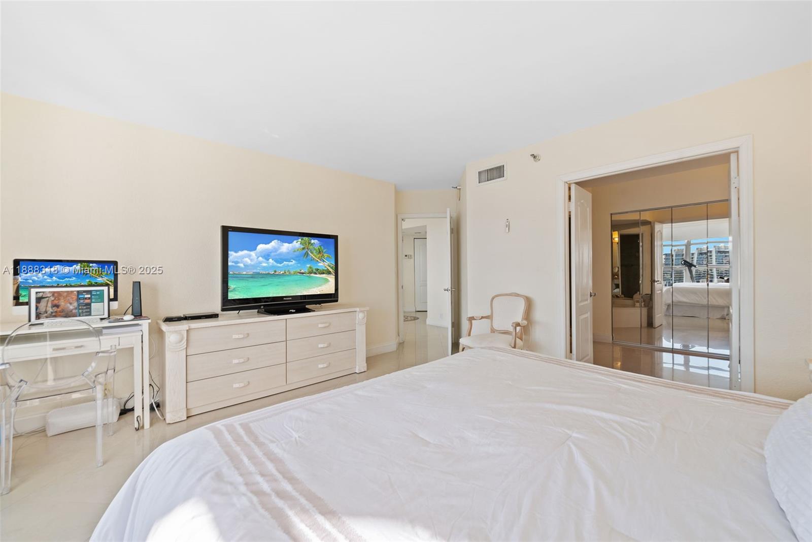MYSTIC POINTE CONDO NO TH - Residential
