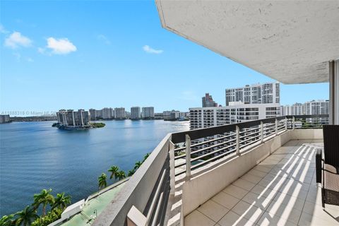 Photo of 19101 NE 36th Ct #1905, Aventura, FL 33180 (MLS # A11888318)