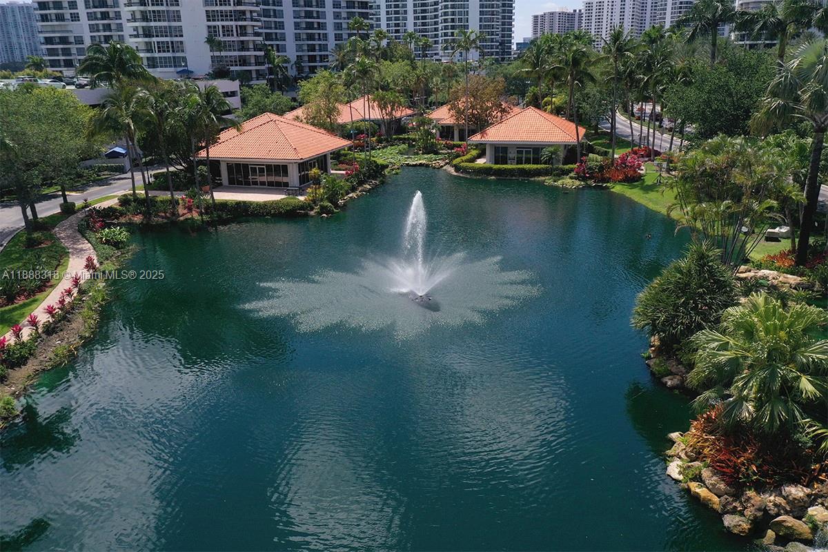 MYSTIC POINTE CONDO NO TH - Residential
