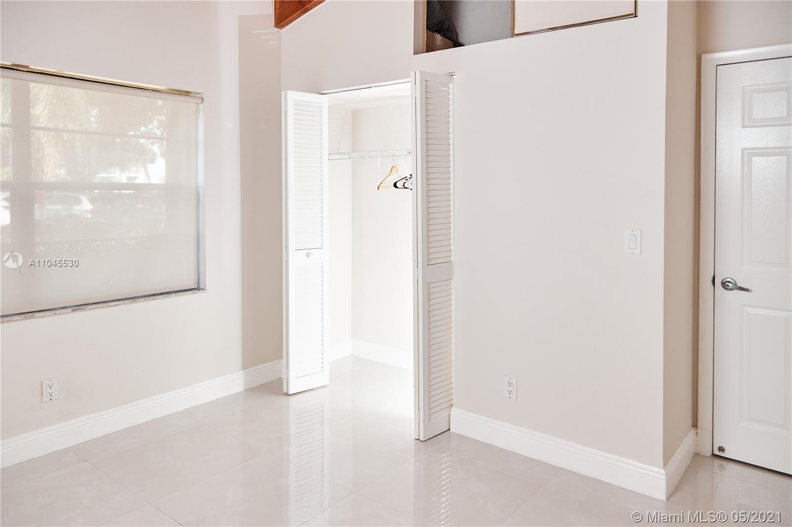 HARBOURWOOD - Residential Lease