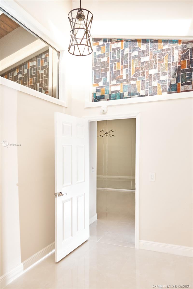 HARBOURWOOD - Residential Lease