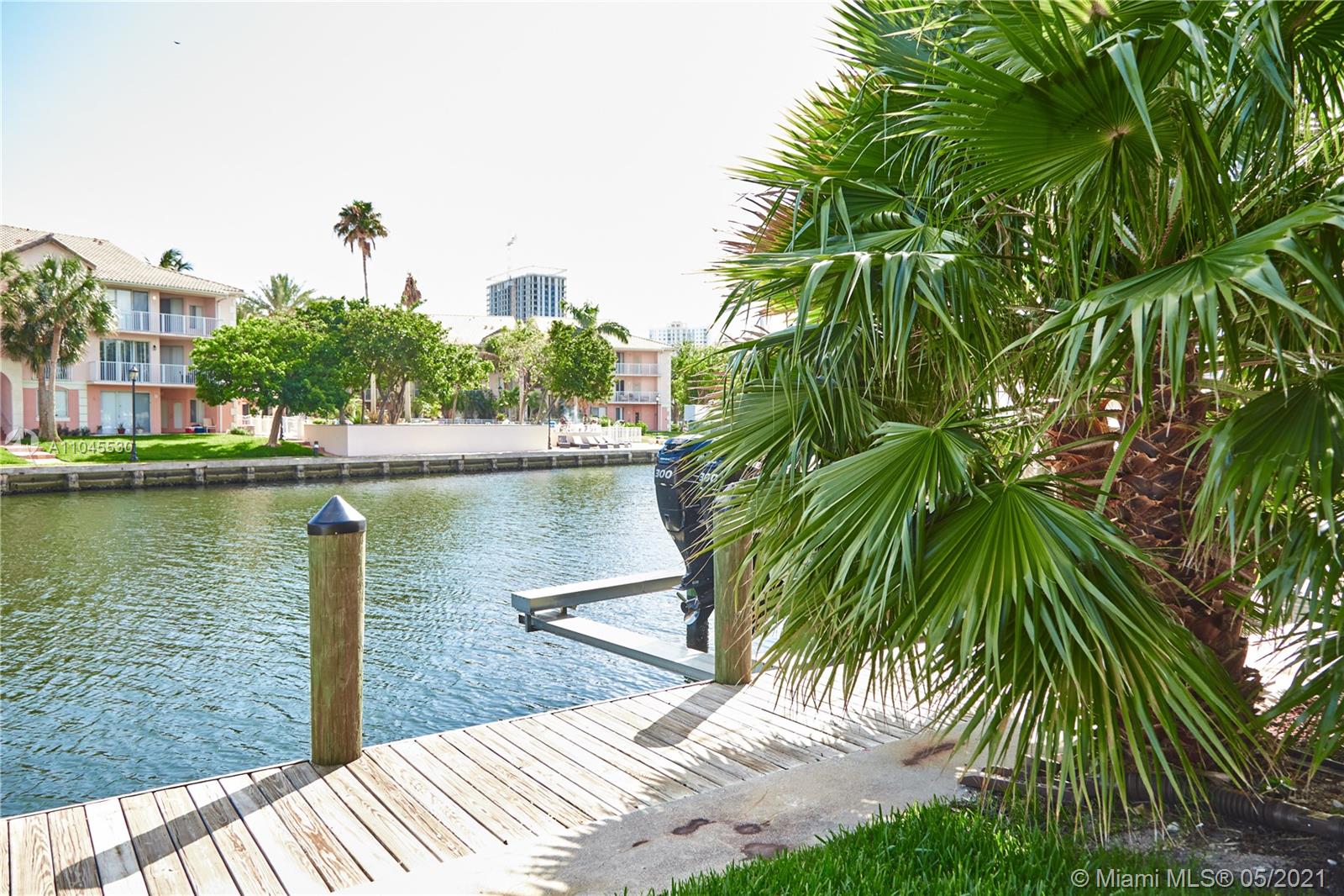 HARBOURWOOD - Residential Lease