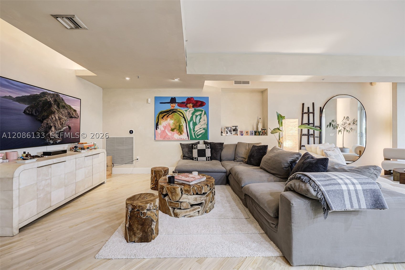 2001 Meridian Ave 307