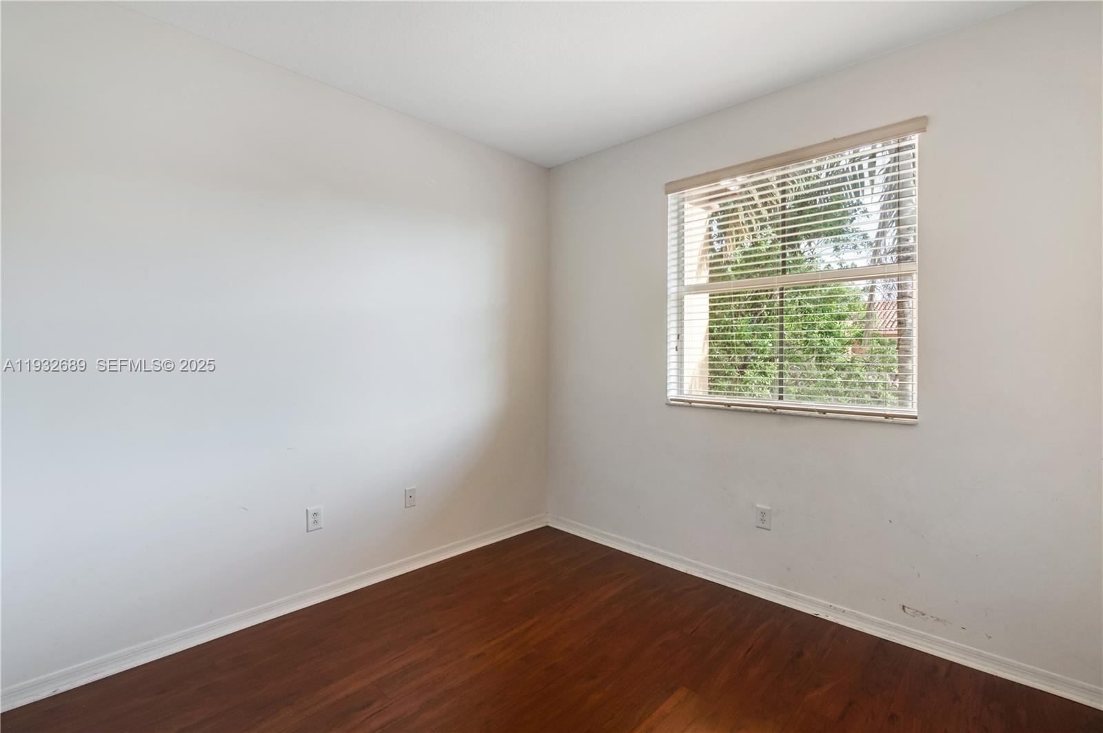 PEMBROKE CAY CONDO - Residential Lease