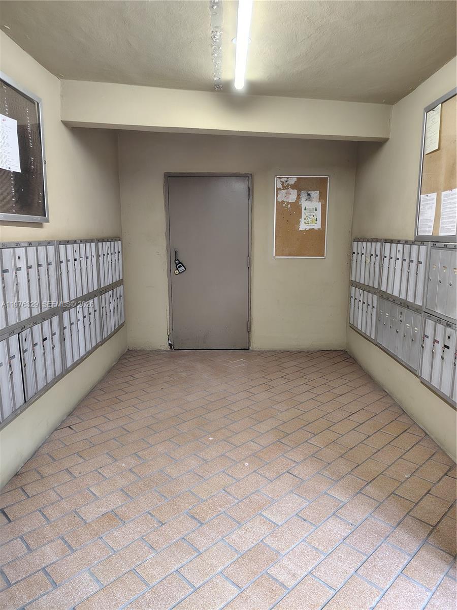 FOX CHASE CONDO #3 - Residential