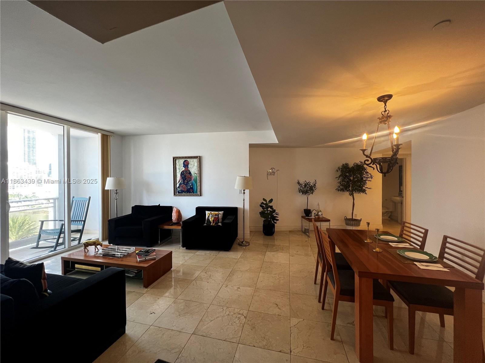 901 Brickell Key Blvd 1001