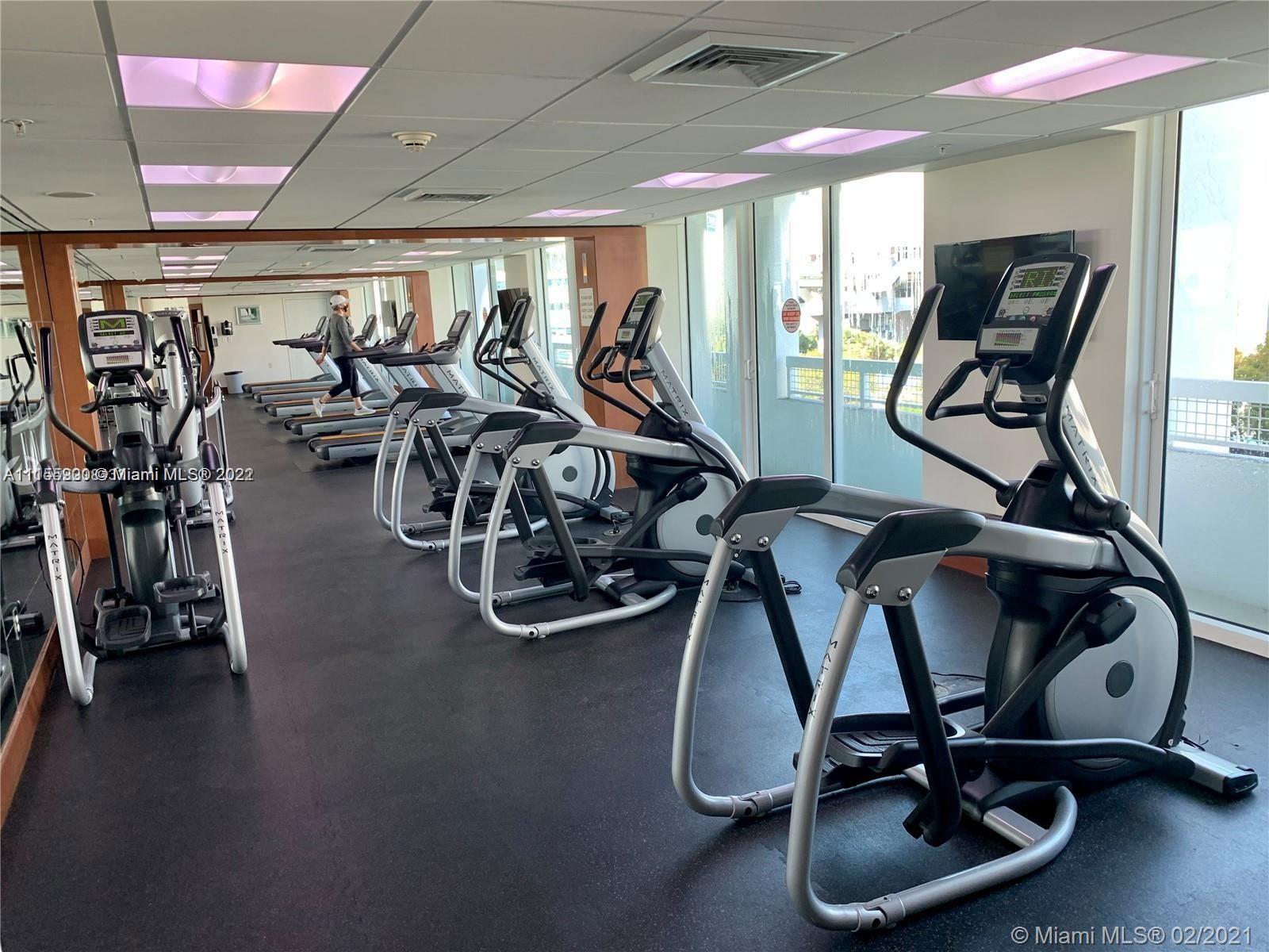 BRICKELL ON THE RIVER S T - Residential Lease