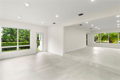 1261 98th St Bay Harbor Islands FL 33154