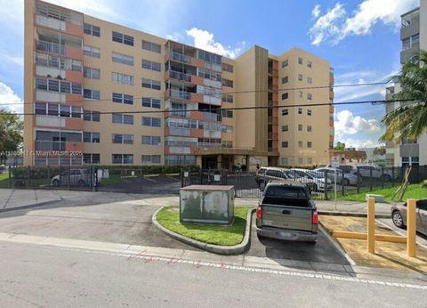 16400 NE 17th Ave 701 North Miami Beach FL 33162