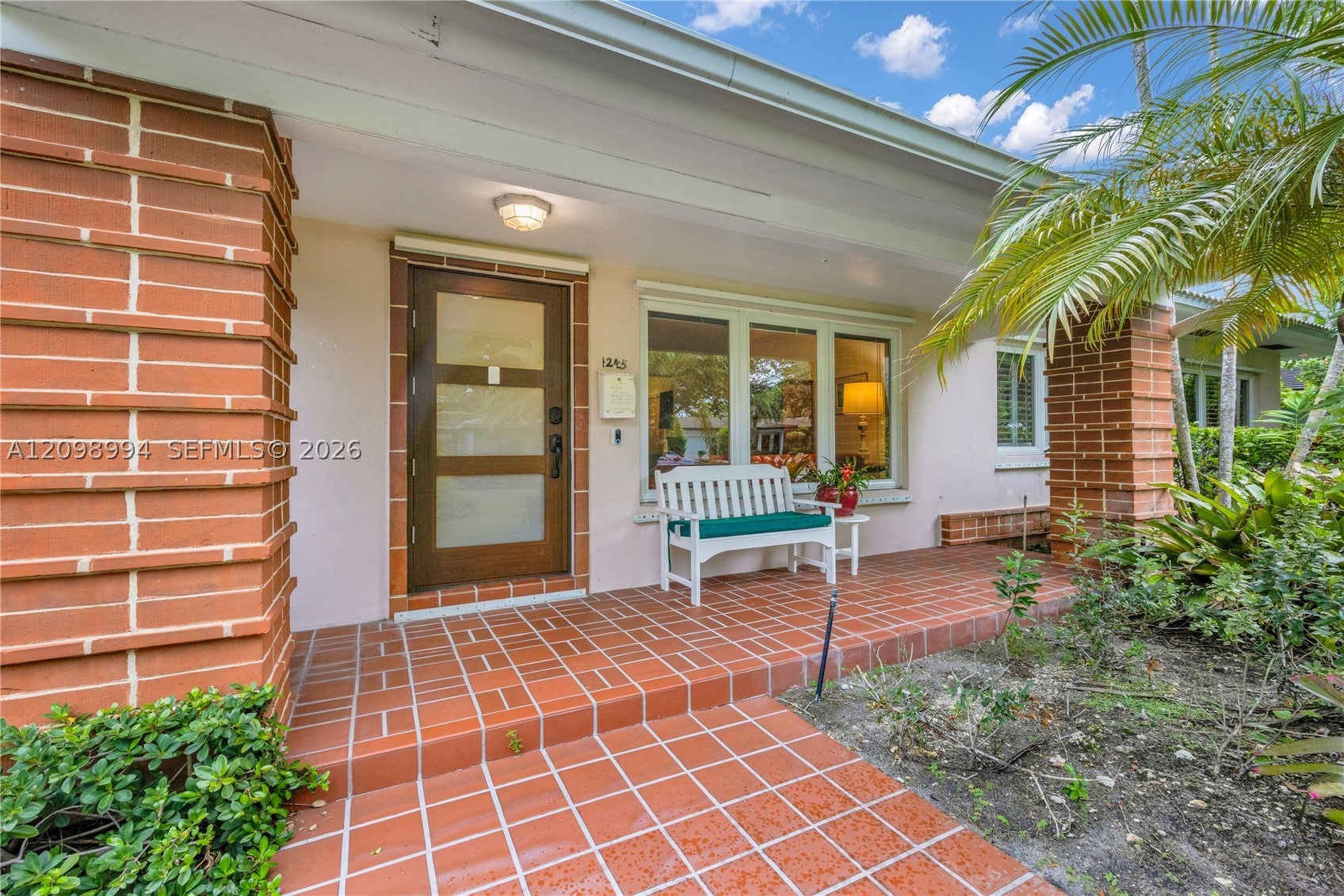 1245 Algardi Ave, Coral Gables, FL, 33146/$2,495,000 2 1245 Algardi Ave