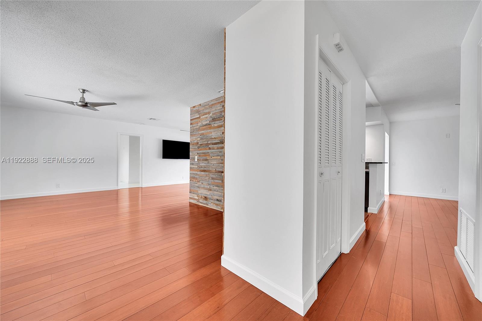 PLANTATION PARK SEVENTH A - Residential