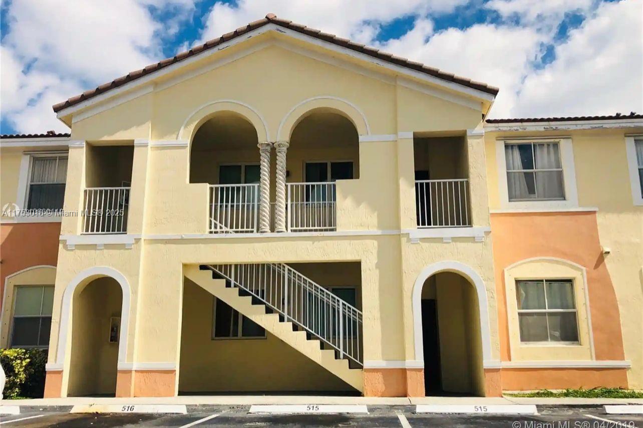 Property for Sale at 1692 Se 29th Ct 201, Homestead, Miami-Dade County, Florida - Bedrooms: 3 
Bathrooms: 2  - $250,000