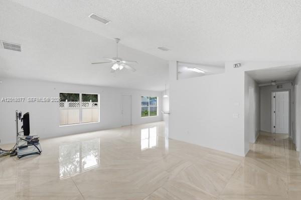LAKEWOOD PARK UNIT 6 - Residential