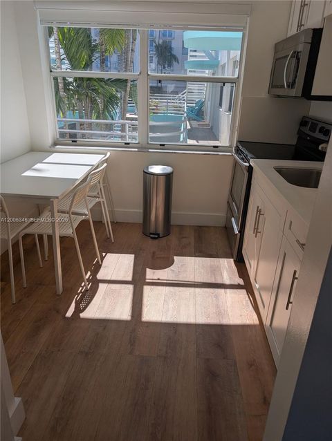 Tiny photo for 326 Wilson St #201, Hollywood, FL 33019 (MLS # A12006346)