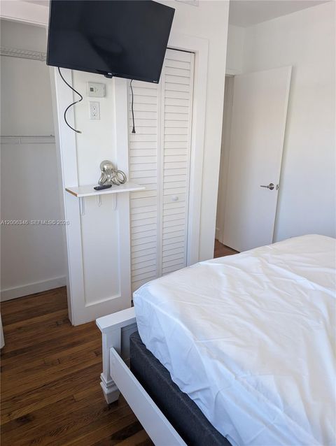 Tiny photo for 326 Wilson St #201, Hollywood, FL 33019 (MLS # A12006346)