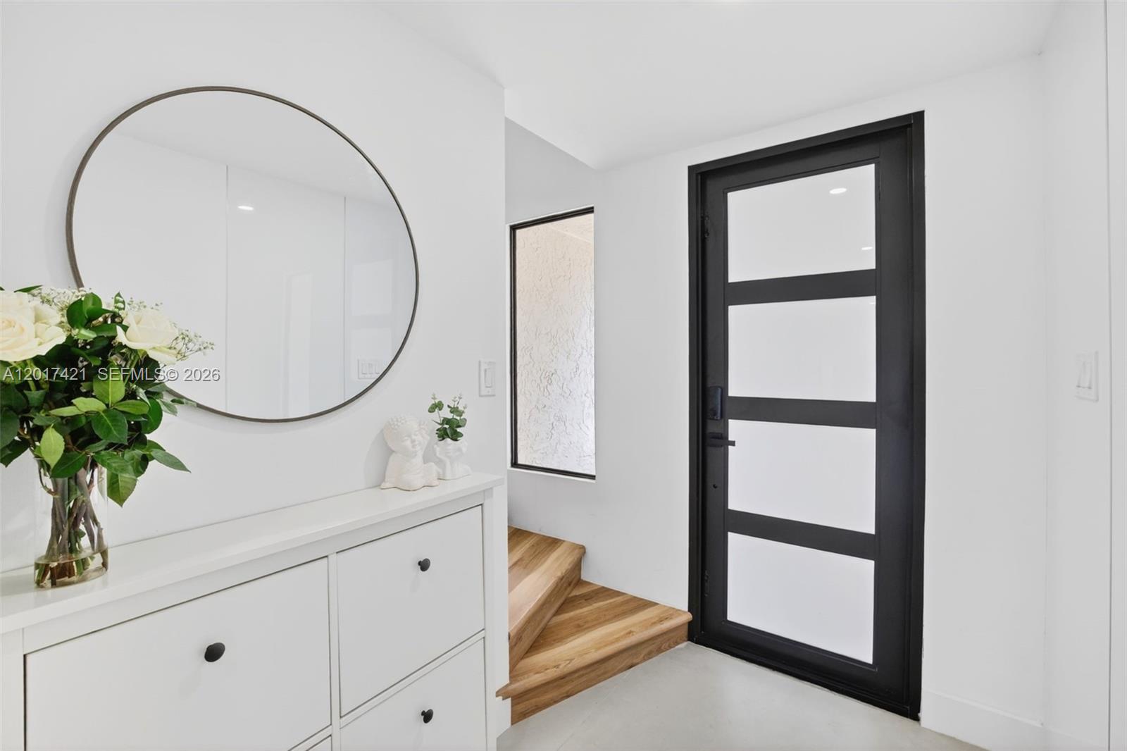 HOLLYWOOD GARDENS - Residential