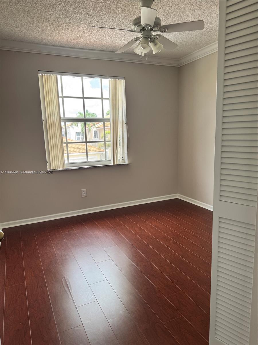 KENSINGTON SOUTH - Residential Lease