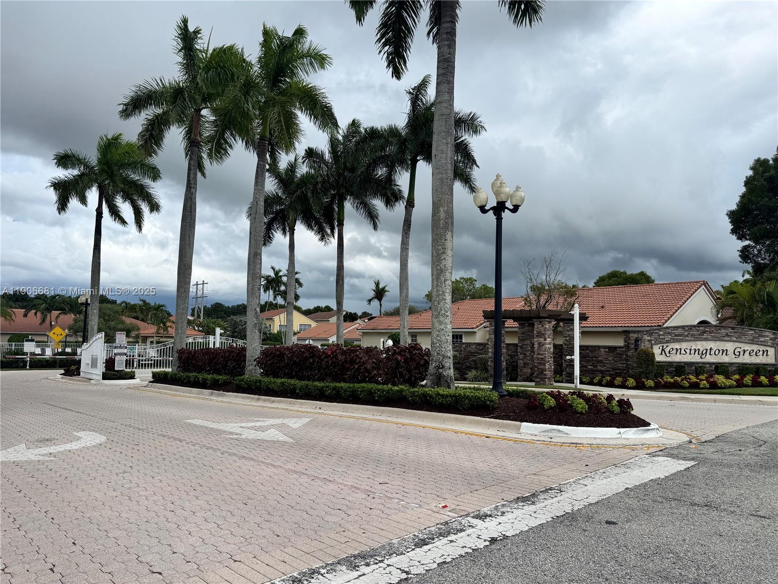 KENSINGTON SOUTH - Residential Lease