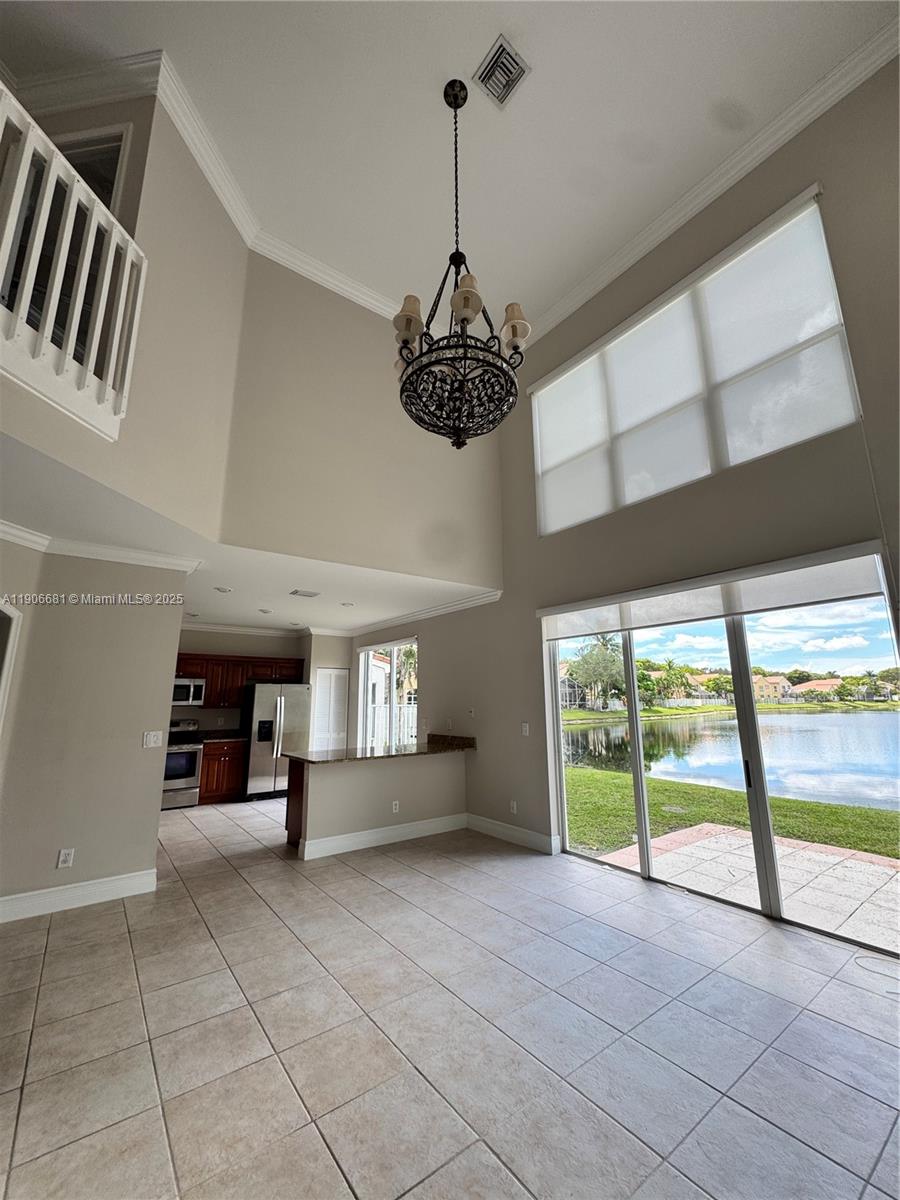 KENSINGTON SOUTH - Residential Lease