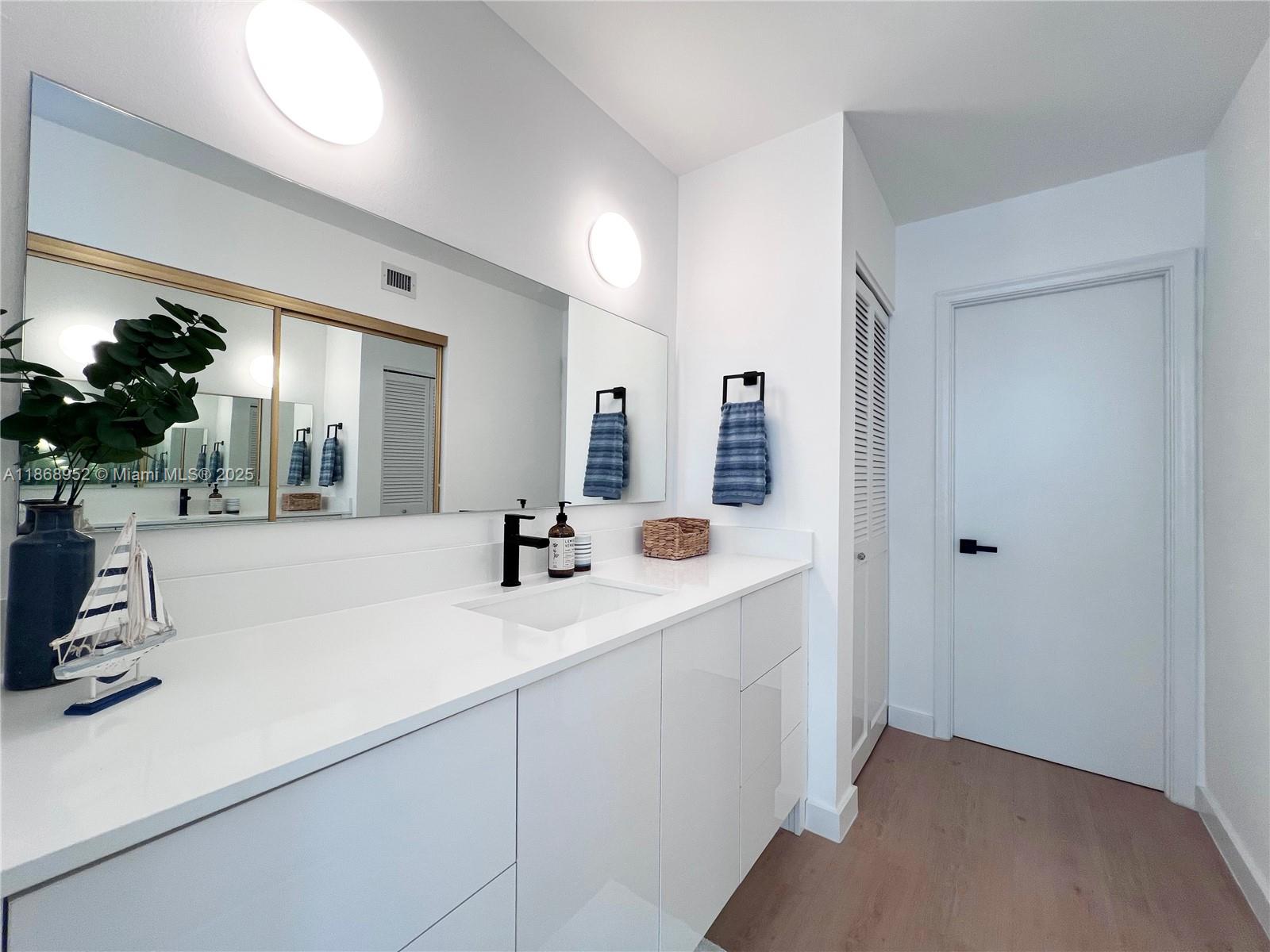 SEA RANCH CLUB A CONDO - Residential Lease