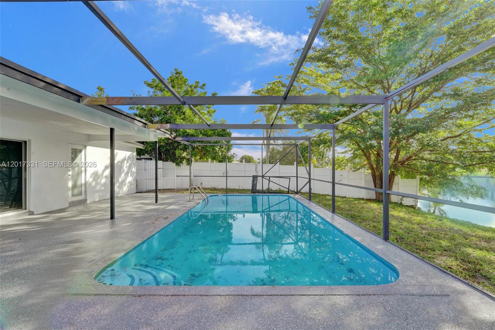 8400 NW 7th St